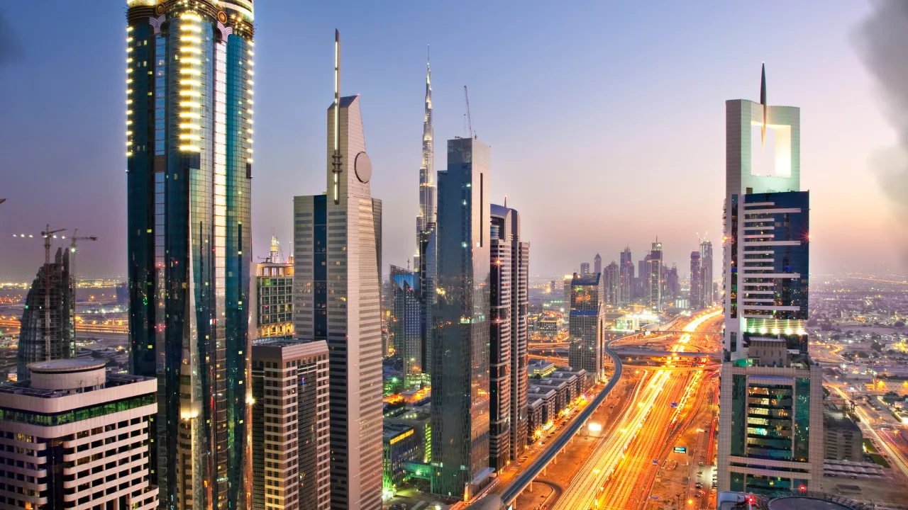  Introduction-Why-Dubai-is-a-Hot-Property-Market-for-Expats