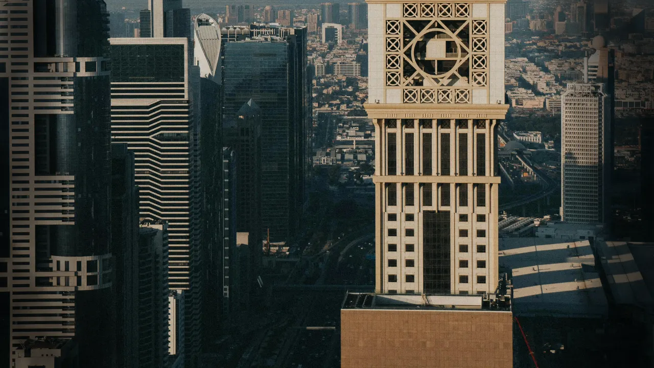  Overview_-Understanding-Jumeirah-Lakes-Towers.