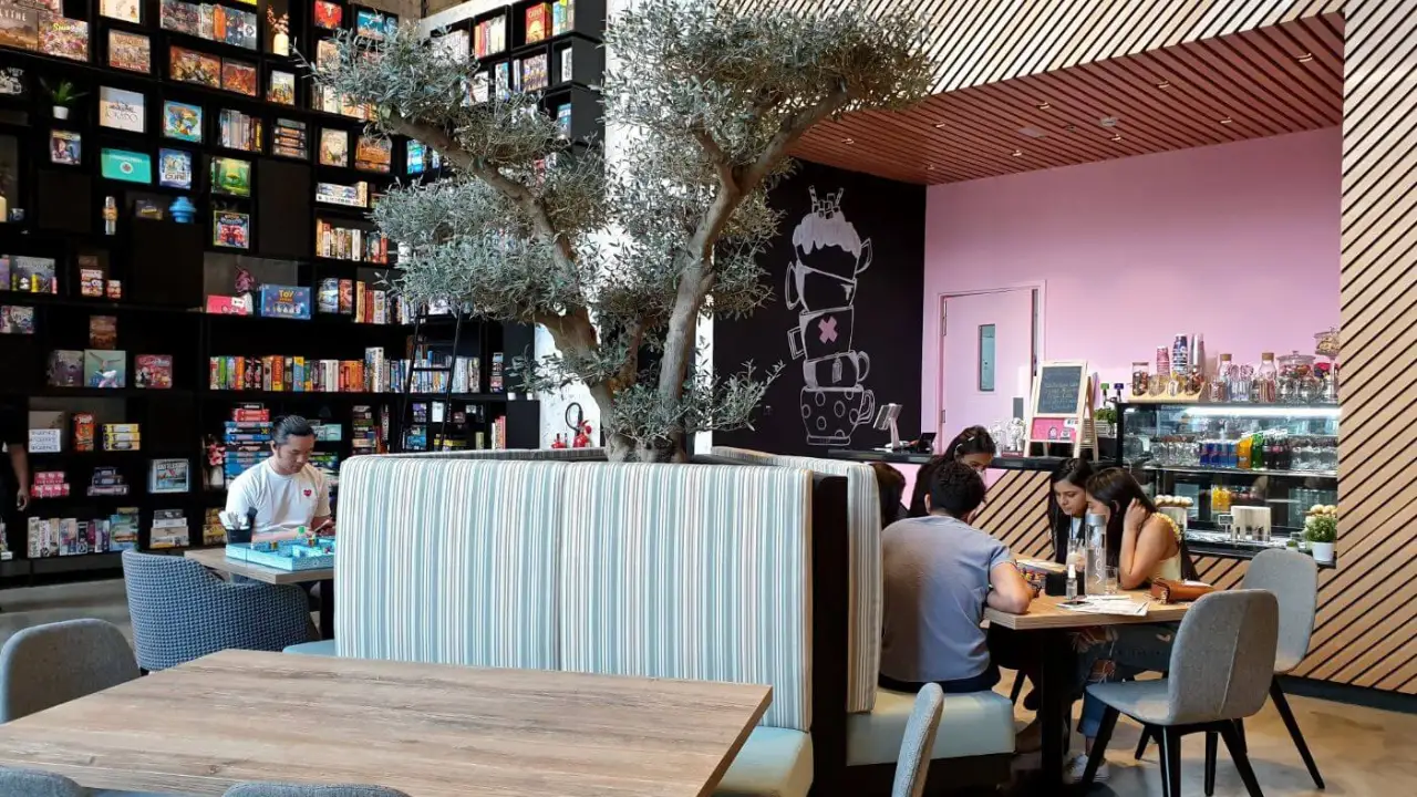 The-Six-Board-Game-Cafe